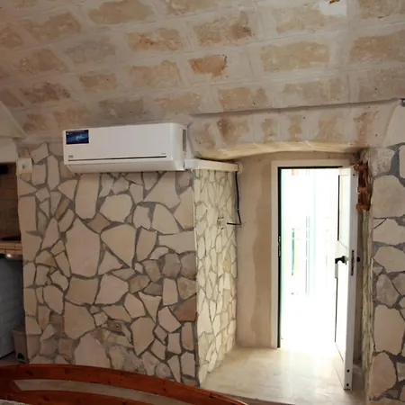 Miranda Holidays مونوبولي